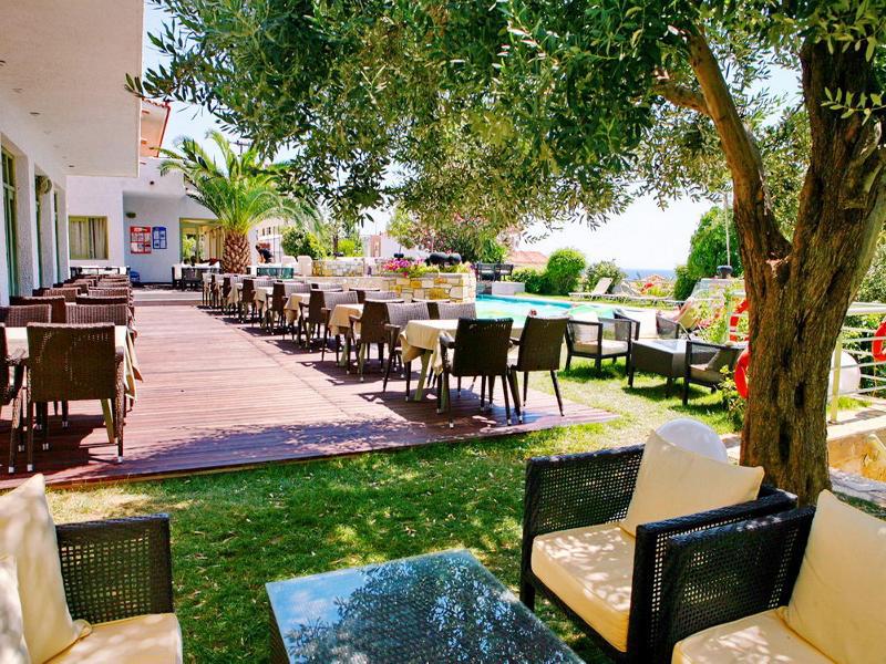 Sandy Bay Hotel Plomari Bagian luar foto