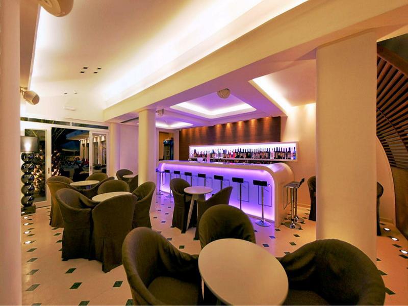 Sandy Bay Hotel Plomari Bagian luar foto