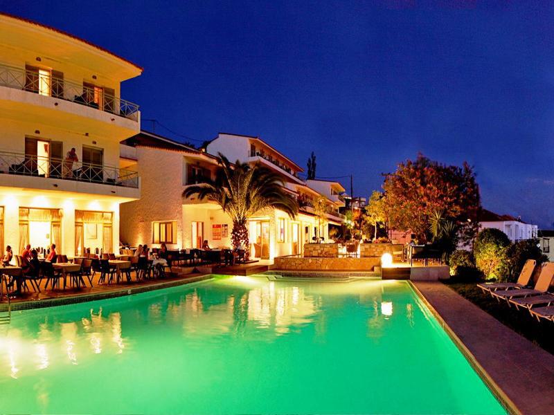 Sandy Bay Hotel Plomari Bagian luar foto