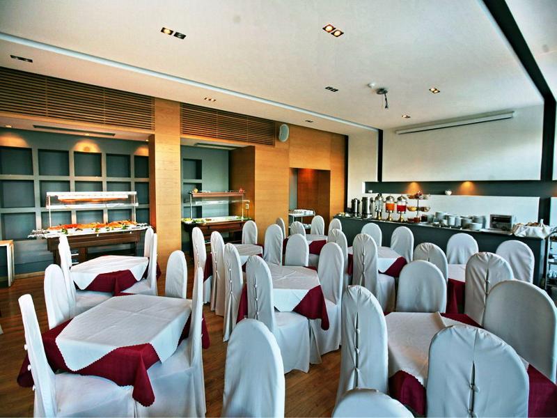 Sandy Bay Hotel Plomari Bagian luar foto