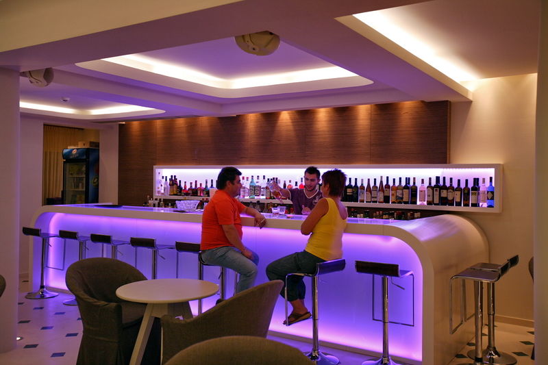 Sandy Bay Hotel Plomari Bagian luar foto