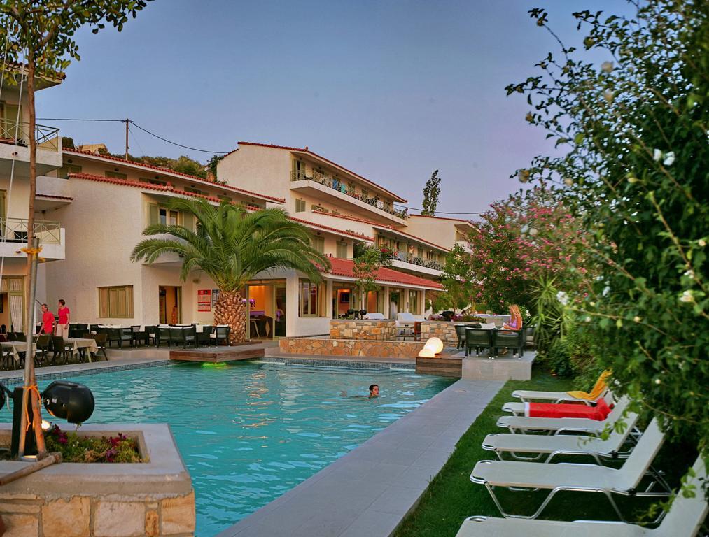 Sandy Bay Hotel Plomari Bagian luar foto