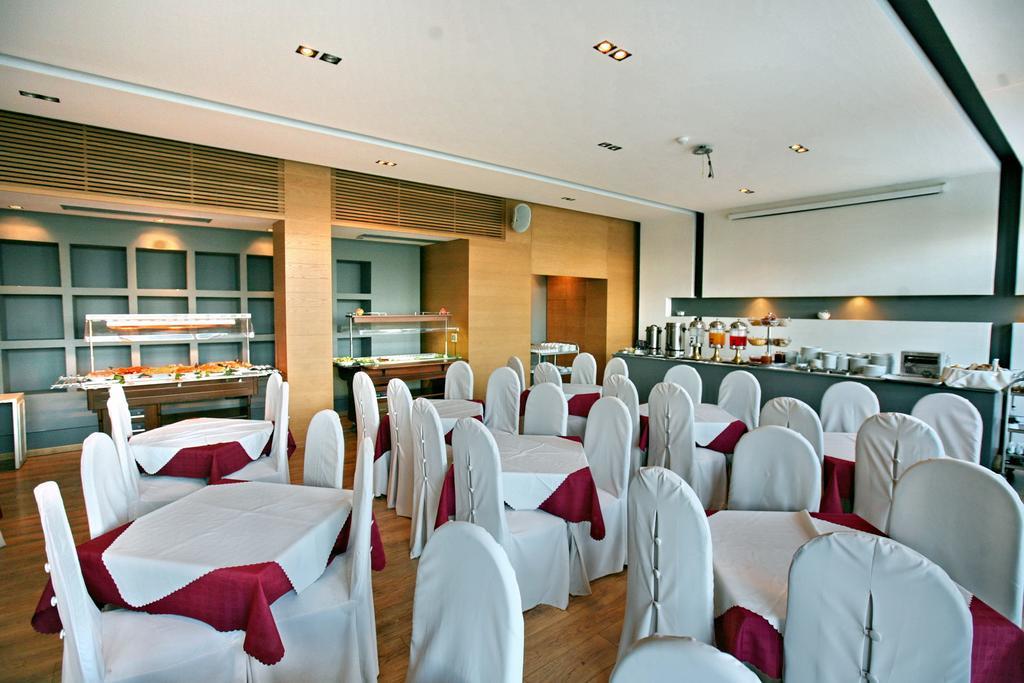 Sandy Bay Hotel Plomari Bagian luar foto