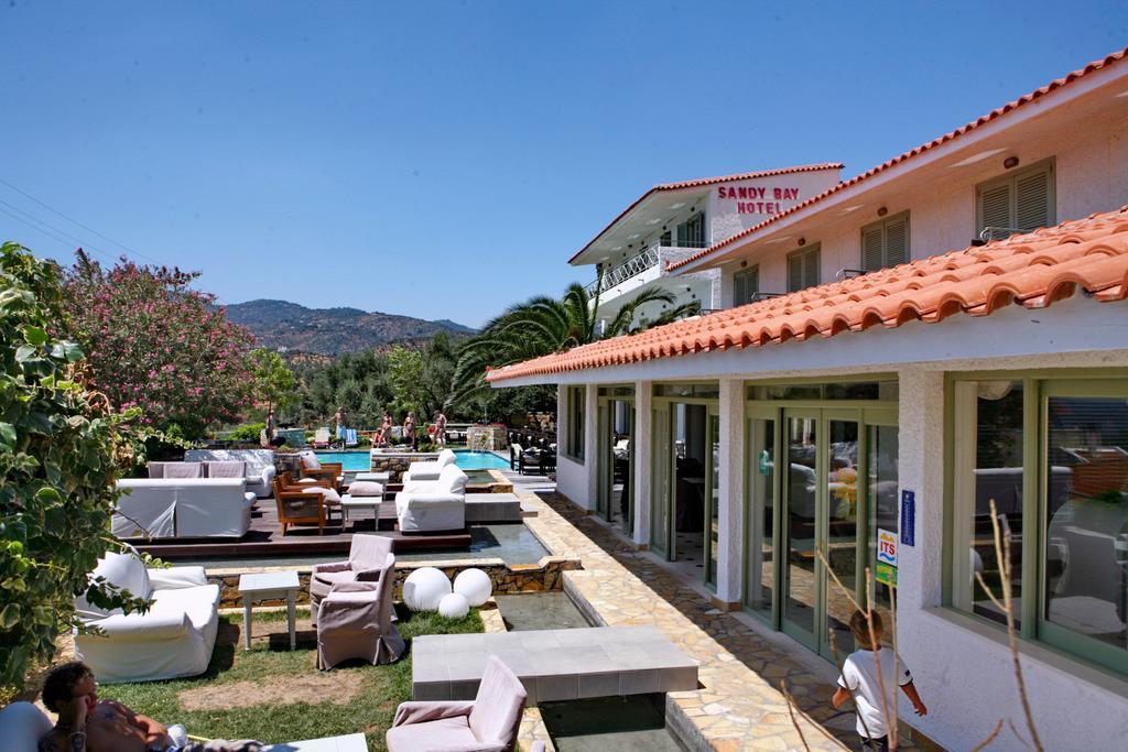 Sandy Bay Hotel Plomari Bagian luar foto